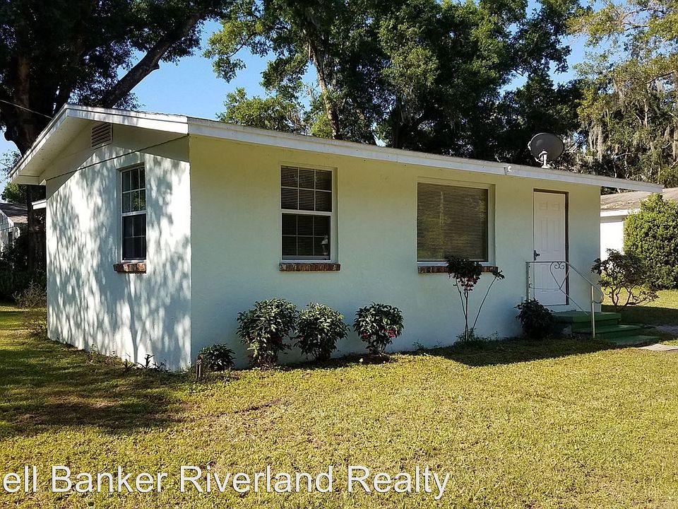 1st image of 3694 W Riverview Ln
