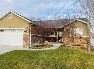 5232 N Saddle Dr, Oakley, UT 84055
