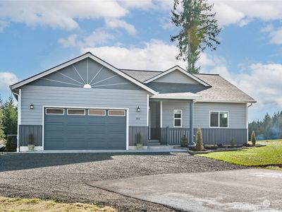 302 Bullhead Drive, Castle Rock, WA, 98611