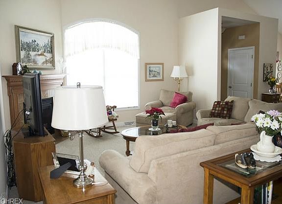 4th image of 4300-15D Westford Pl