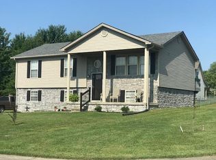 330 Pinnacle View Dr, Berea, KY 40403