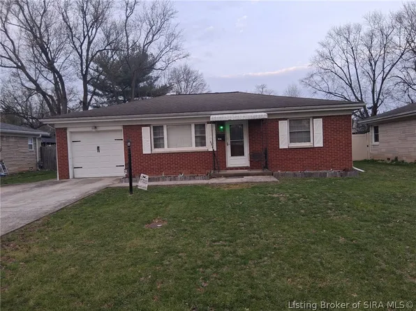 1422 McTavish Drive, Clarksville, IN 47129