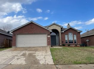 12320 Rolling Ridge Dr, Burleson, TX 76028