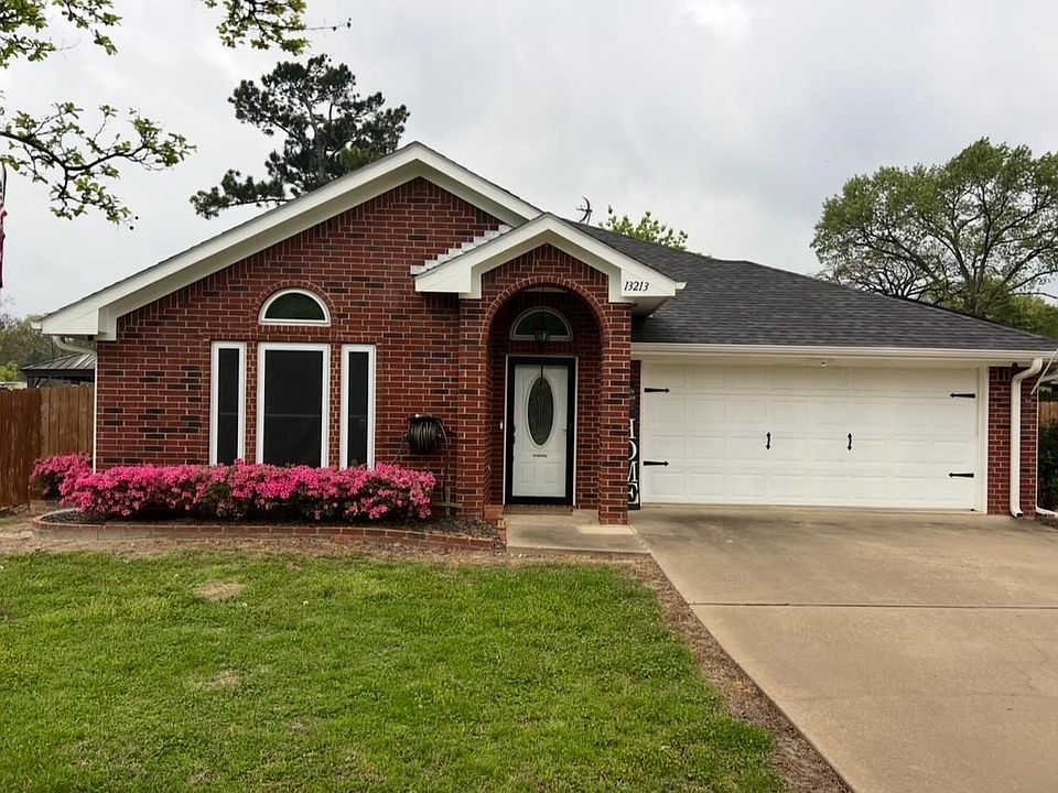 1st image of 13213 Lauren Ln