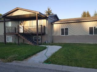 121 S Cutler Ave, Sugar City, ID 83448