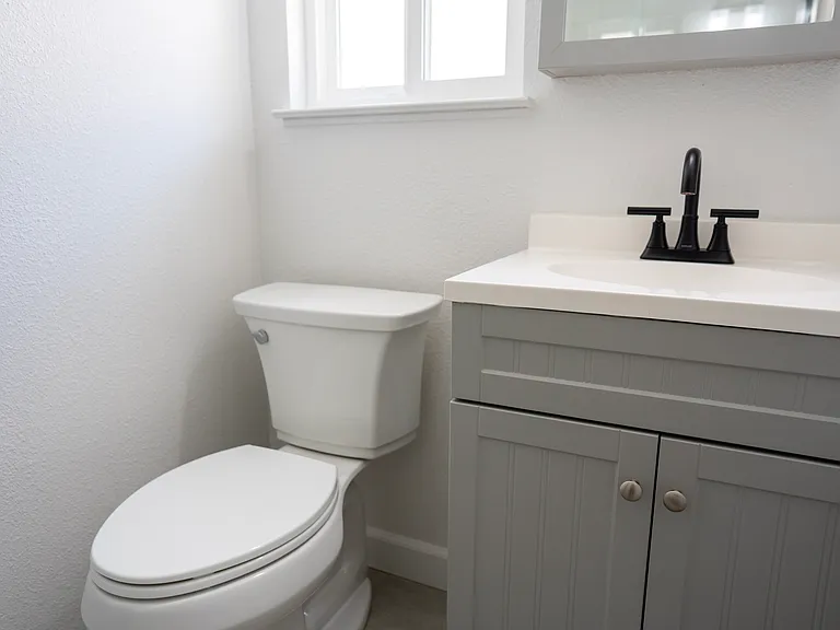 3500 Summit Dr — Photo 4
