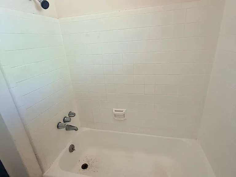 3571 E 3rd St — Photo 13