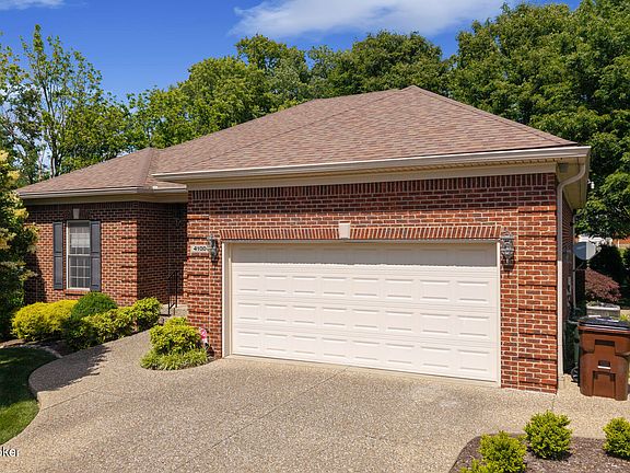 2nd image of 4100 Brook Farm Pl
