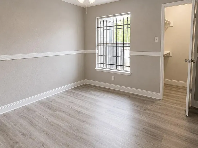 6500 Sands Point Dr #202 — Photo 7