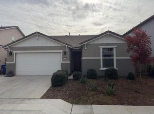 7415 E Homan Ave, Fresno, CA 93737