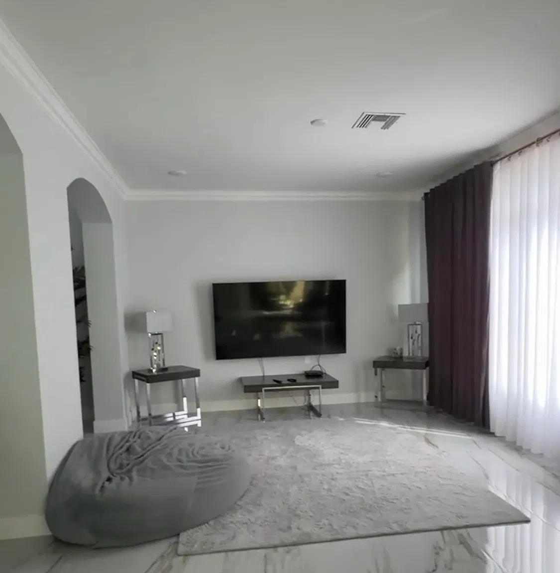 4 bed, 3581 sqft, $6,250 — Photo 3