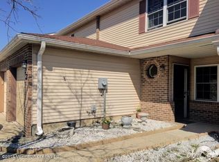 38 Hamilton Dr, Spotswood, NJ 08884