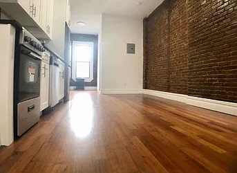 Rented by MOTION New York
