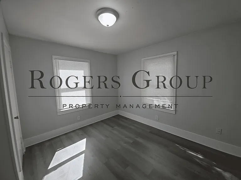 710 Roberson St — Photo 8