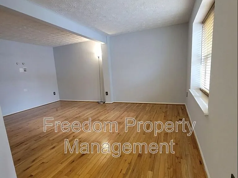 7974 Tyson Oaks Cir — Photo 7