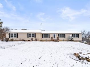 7625 Hallock Rd, Bloomfield, NY 14469