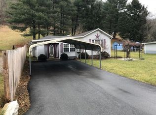 1632 Middle Grave Creek Rd, Moundsville, WV 26041