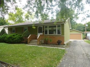 716 Cypress Dr, Aurora, IL 60506