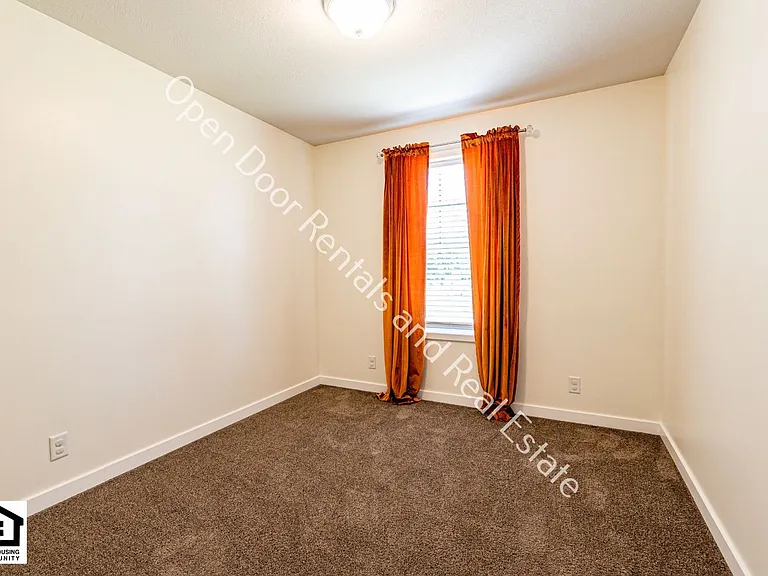 3420 S #1075E — Photo 23