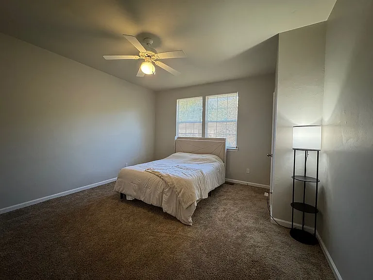 3400 Old Bainbridge Rd — Photo 3