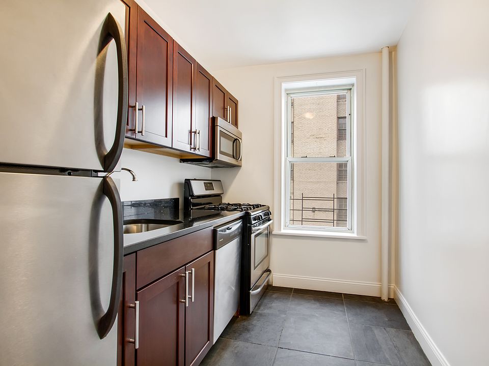 1st image of 3049 Crescent St APT H1b5
