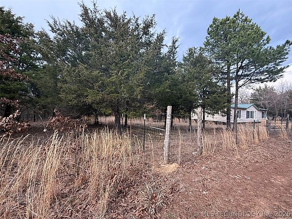 3rd image of Calhoun Rd