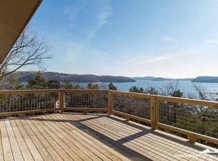 11475 Hickory Dr, Garfield, AR 72732