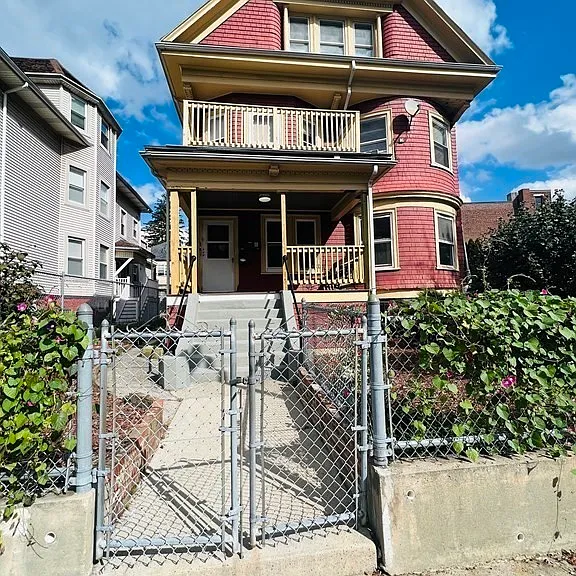 106 Geneva Ave #2 — Photo 1