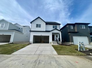 6042 W Saphire St, West Jordan, UT 84081