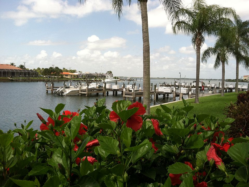 1st image of 1323 Bayshore Dr #102