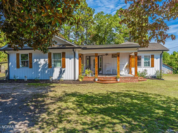 277 W Monroe Avenue, Pinebluff, NC 28373