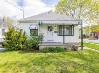 706 Monaghan Rd, Peterborough, ON K9J 5J8