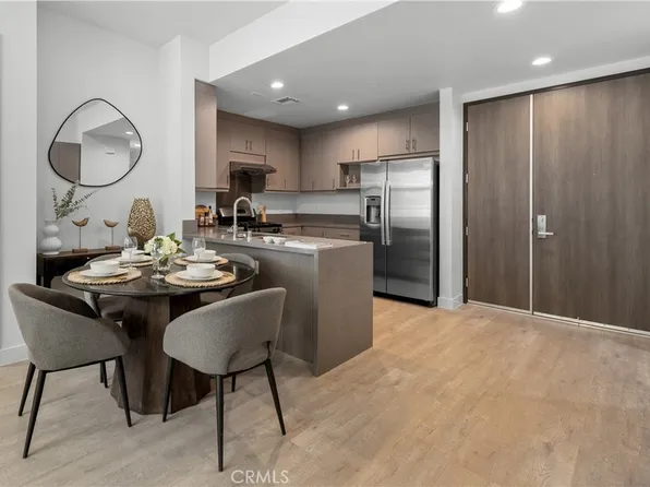 168 S Monterey St #209, Alhambra, CA 91801