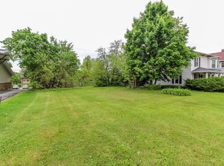 211 E Milwaukee Ave, Fort Atkinson, WI 53538