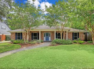 3319 Stoney Brook Dr, Houston, TX 77063