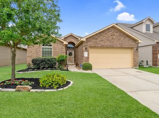 8718 Sunrise Canter Dr, Tomball, TX 77375