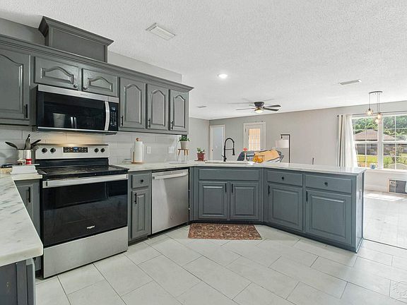 5th image of 3972 Floridatown Rd