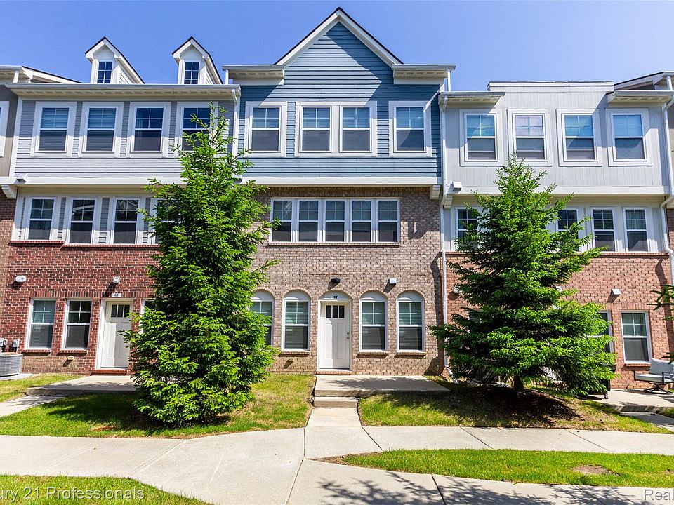 1st image of 57 Kaprol Dr
