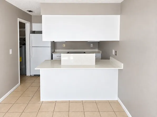 1733 SW 108th Ln APT 2, Ocala, FL 34476