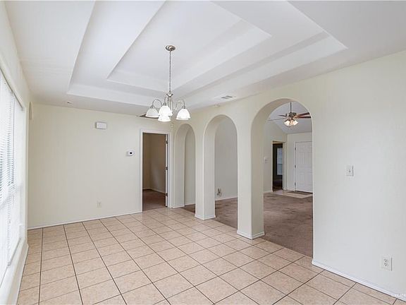 4th image of 1610 Yary Dr
