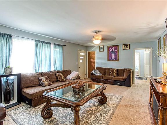 5th image of 713 Southlawn Dr