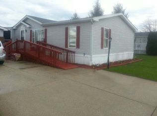 5252 Canterbury Ave, Portage, IN 46368