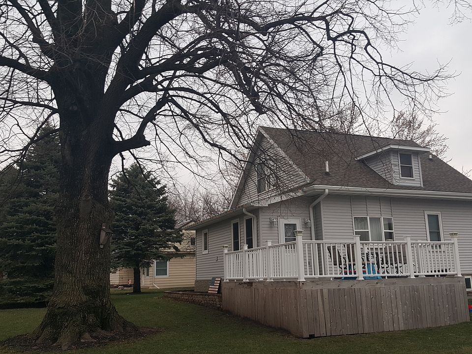 2nd image of 635 S Harrison St