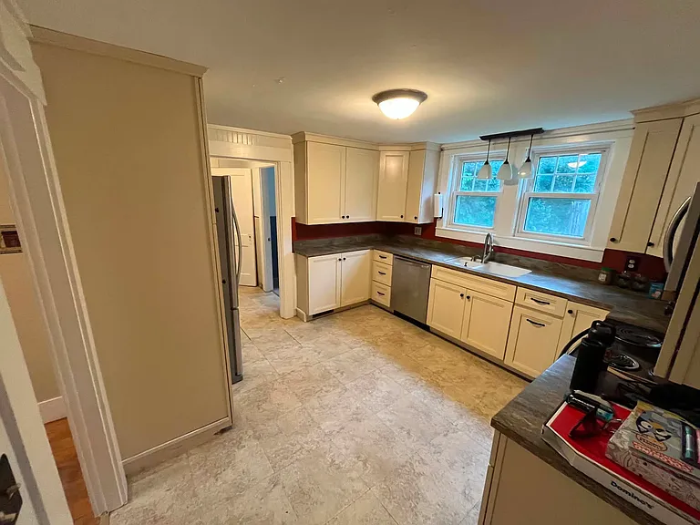 246 King St — Photo 19