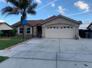 14065 W B St, Kerman, CA 93630