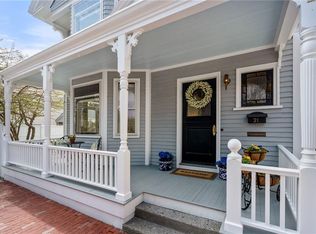 21 Division St, Newport, RI 02840