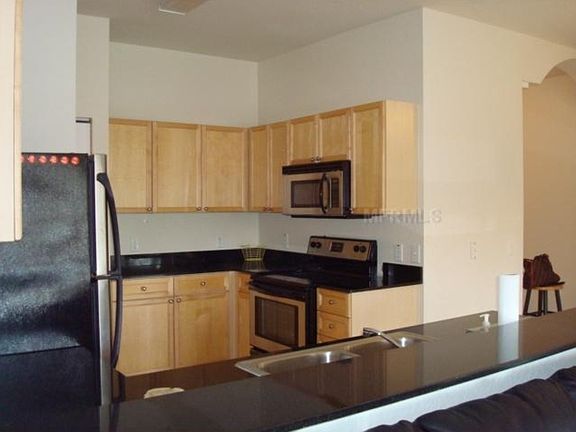 Kitchen bar