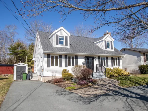 459 Waverley Rd, Dartmouth, NS B2X 2Z9