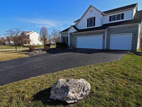 3rd image of 4128 Hoffman Farms Dr