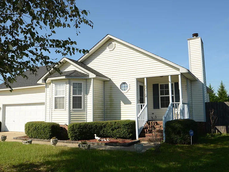 6012 Waldos Beach Rd — Photo 2